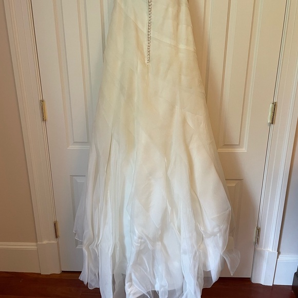 MARISA wedding dress size 12 - Picture 5 of 6